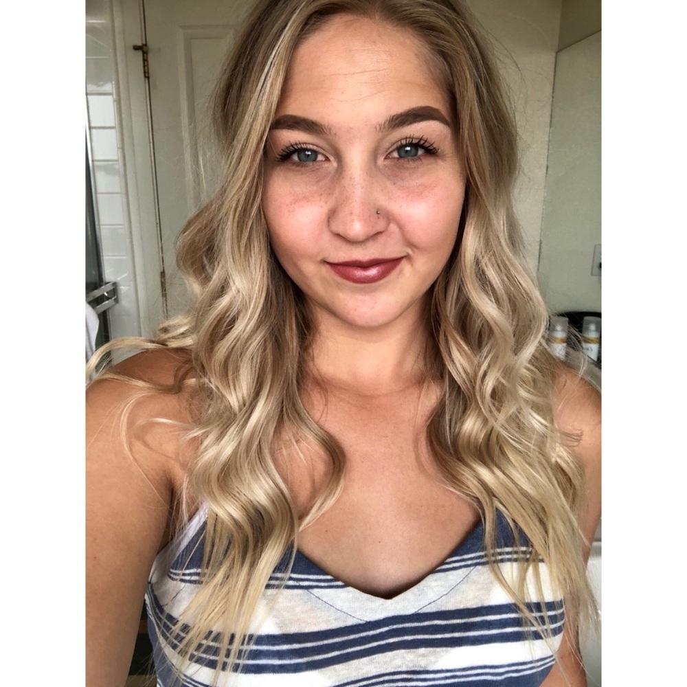 Meet your Posher, Tori